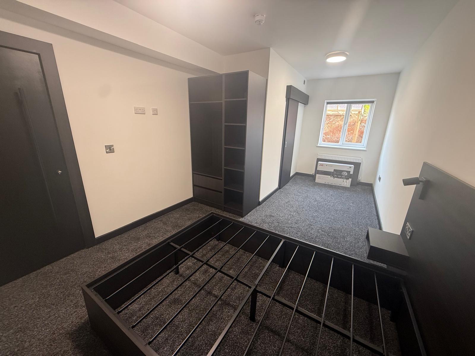 Regent Street - Flat 1 Studio 2