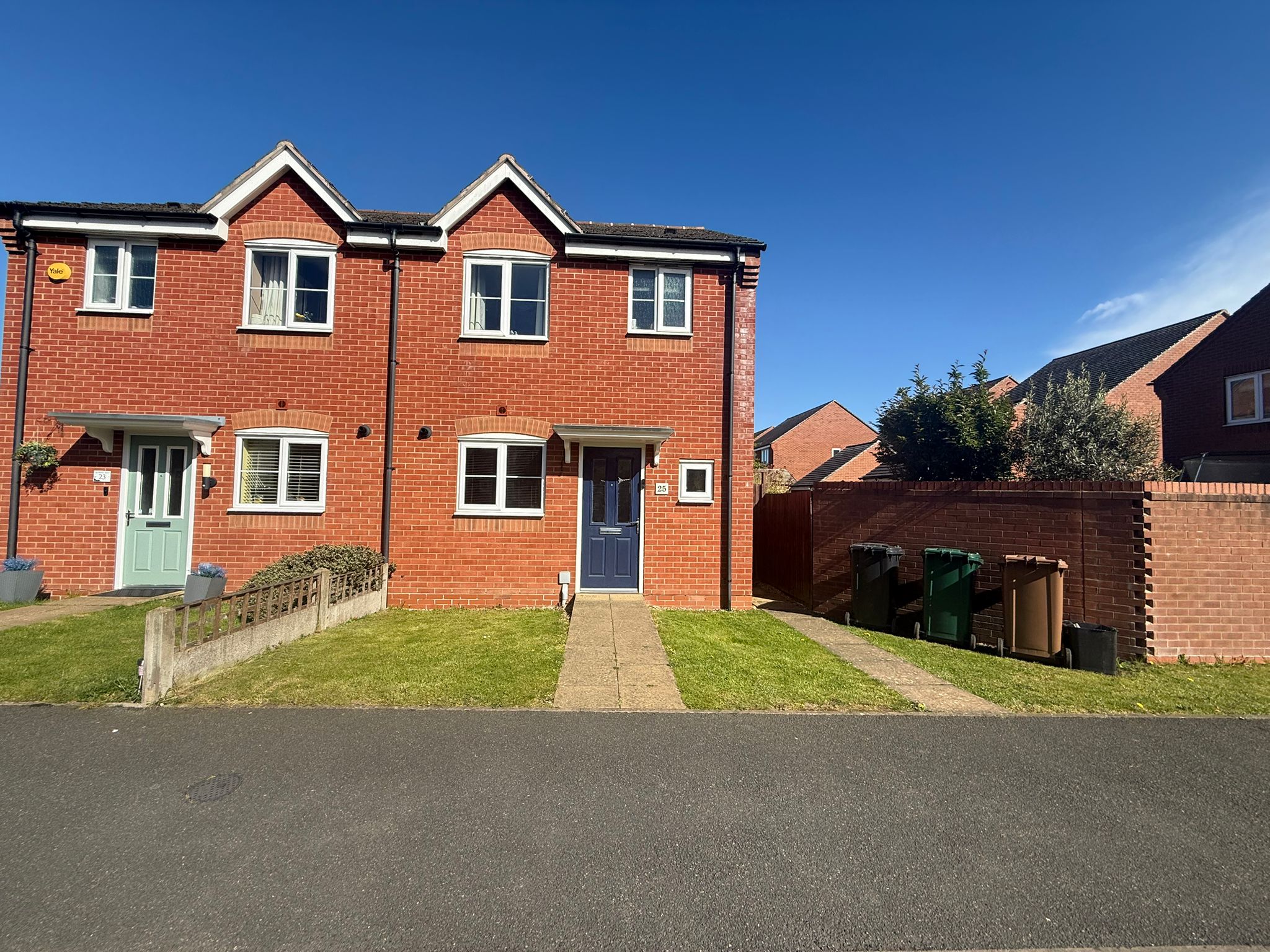 25 Astbury Way