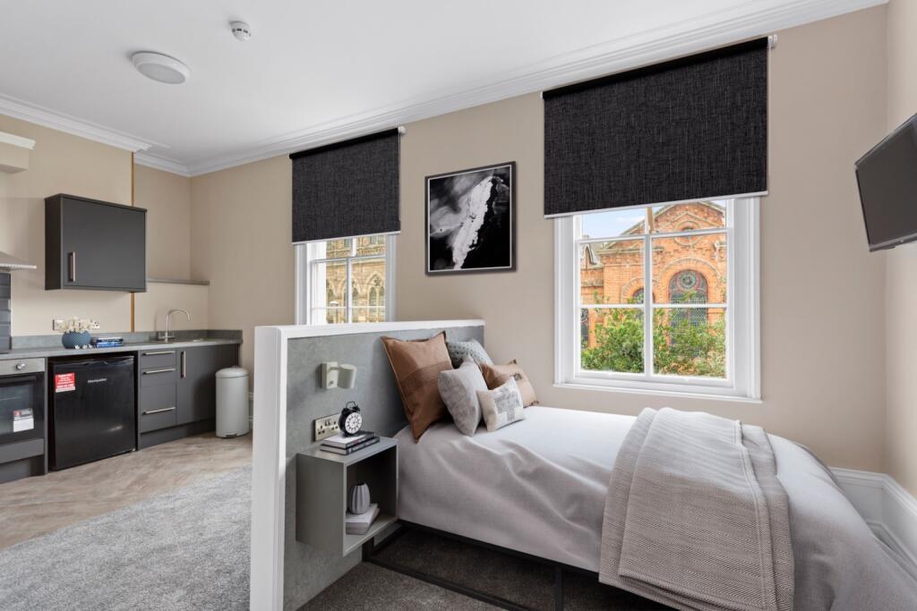 120 Green Lane - Studio 4