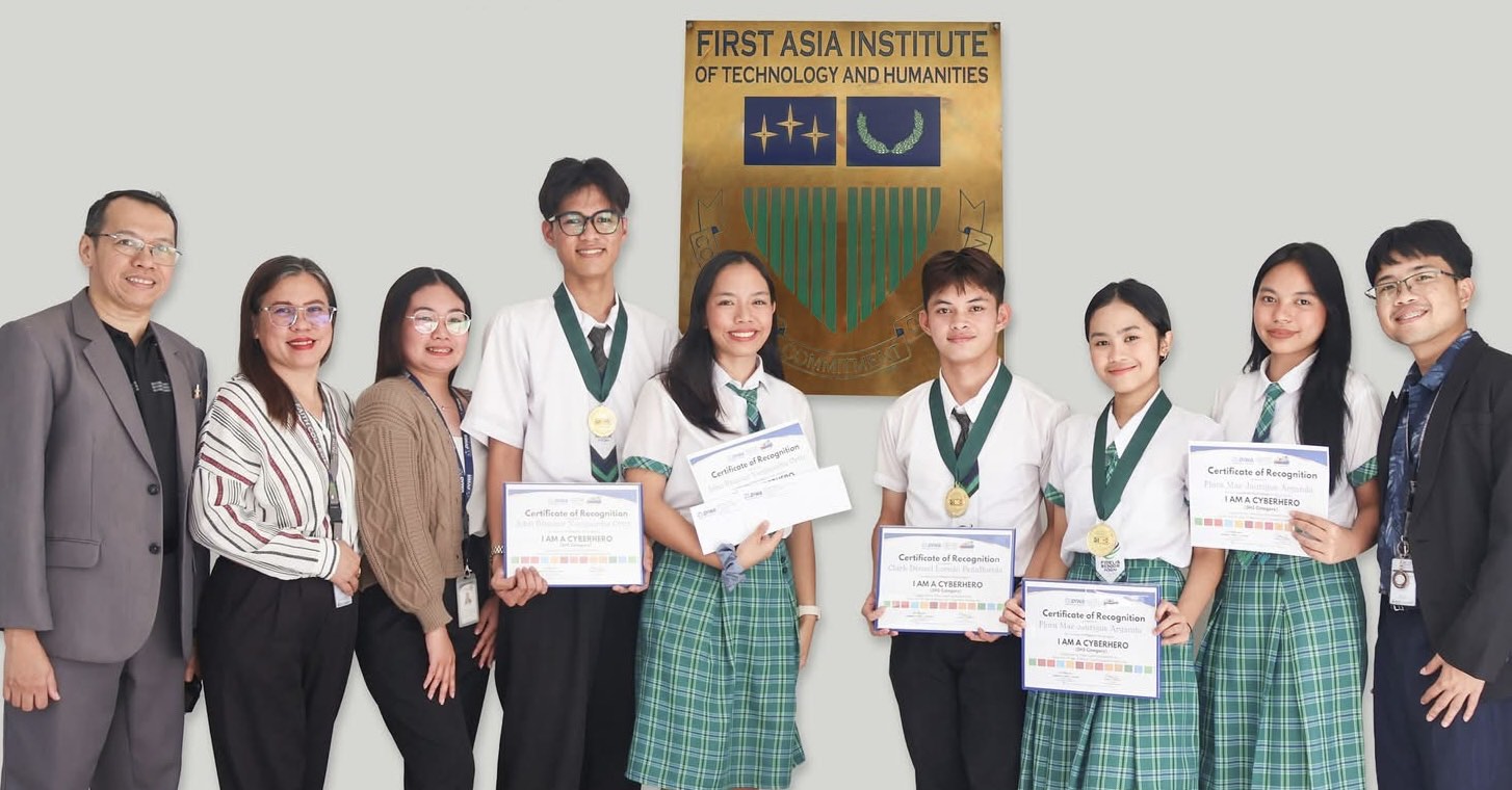 Fidelis SHS, FAITH Catholic School  JHS Named National ChampionS in "I Am a Cyberhero" Contest
