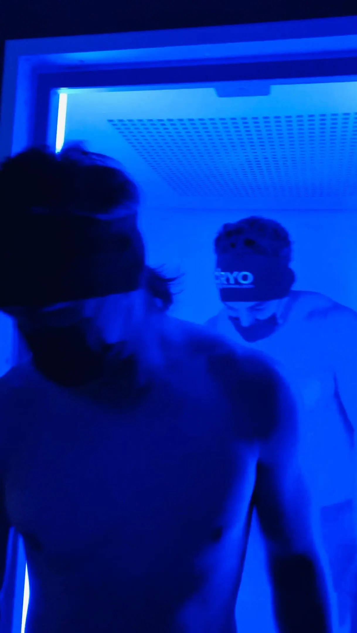 Not the kind who wants to suffer more than you have to? Reduce inflammation and ease a great deal of soreness with just 3 minutes of cryotherapy. Chill Wellness is located in Auckland CBD, in the Victoria Park Market. Try a session today and experience the best in recovery technology.