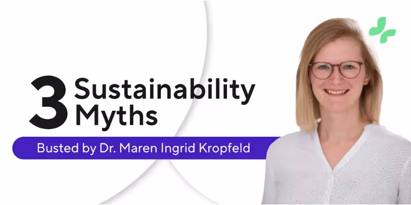 Dr. Maren Ingrid Kropfeld lächelt neben einem Banner über Mythen zur Nachhaltigkeit.