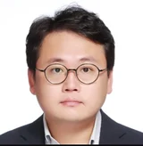 YJ Lee