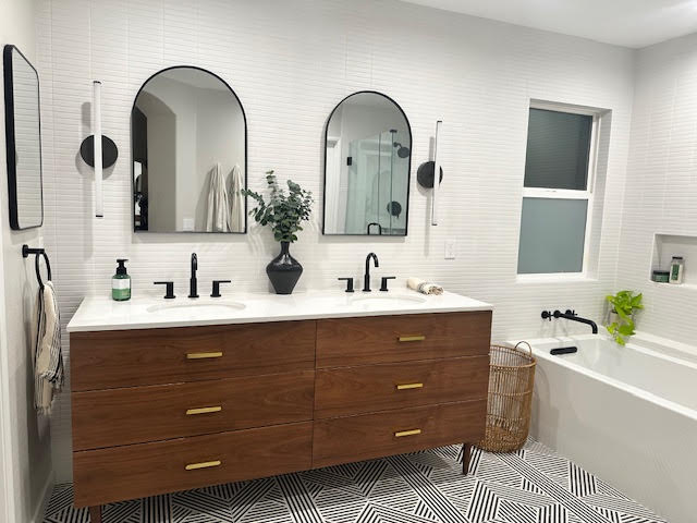 Project photo for Westside Home Builders Inc