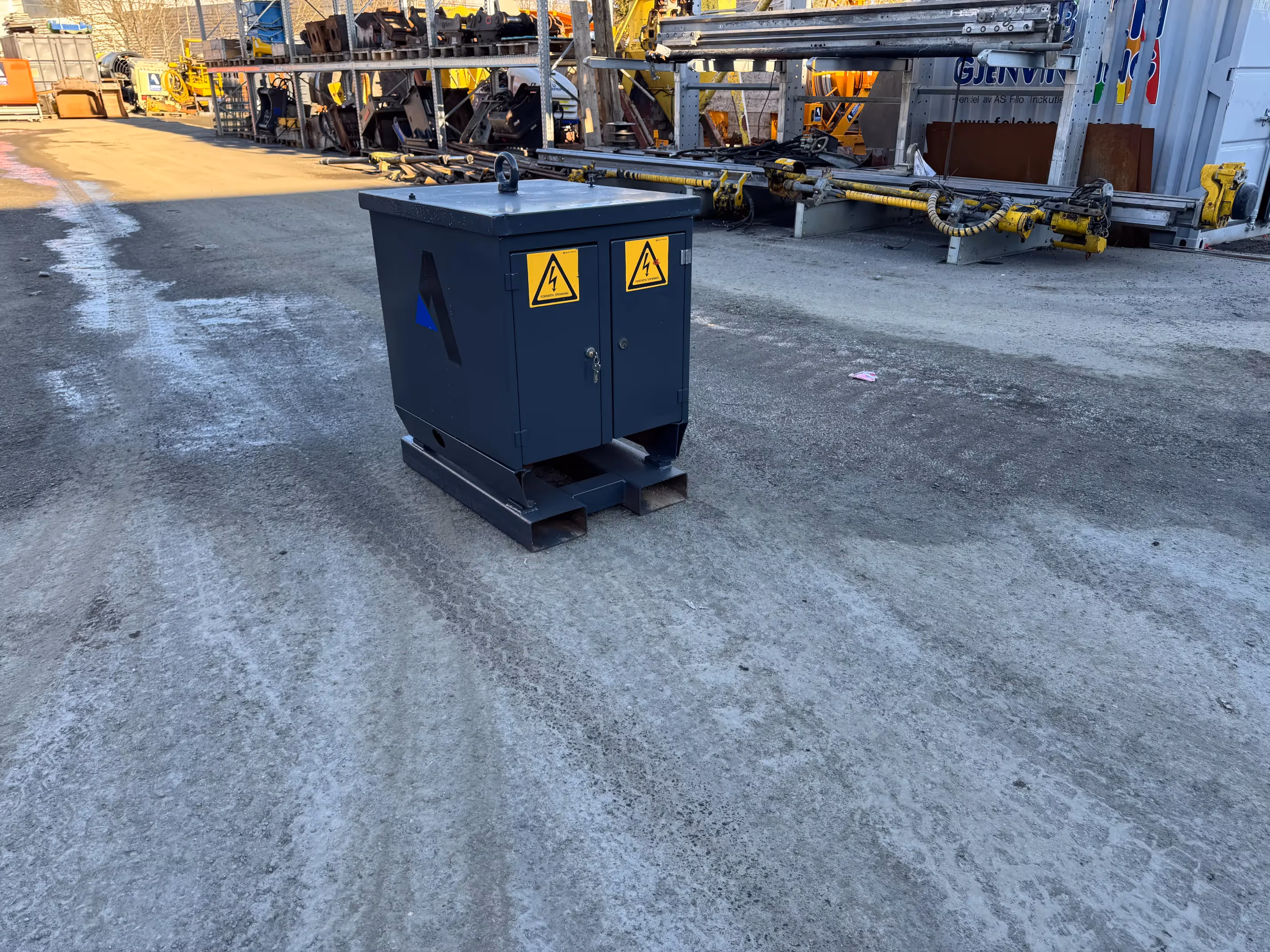Trafo 25 kVA 230–400V