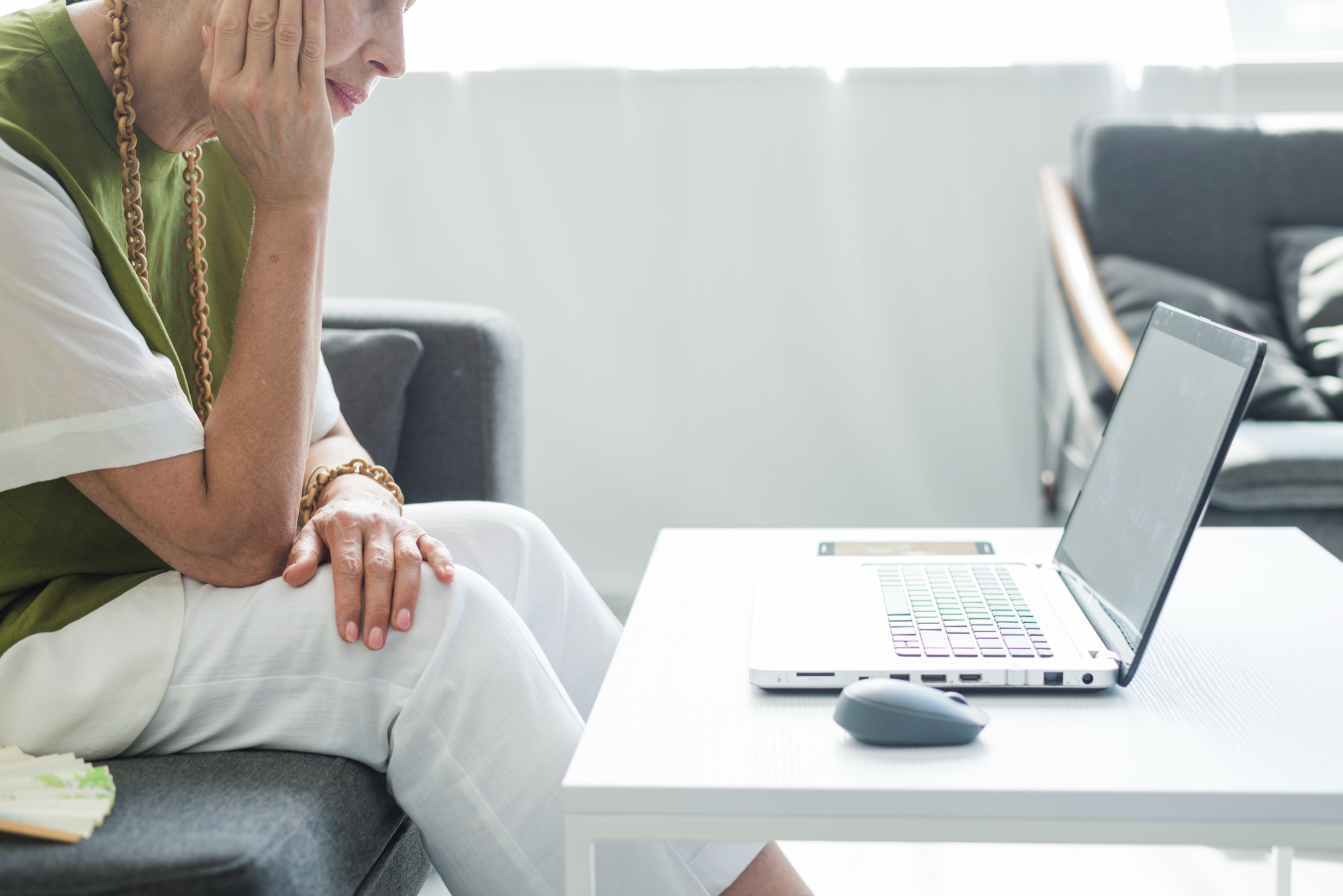 Télétravail et mal de dos : conseils pratiques