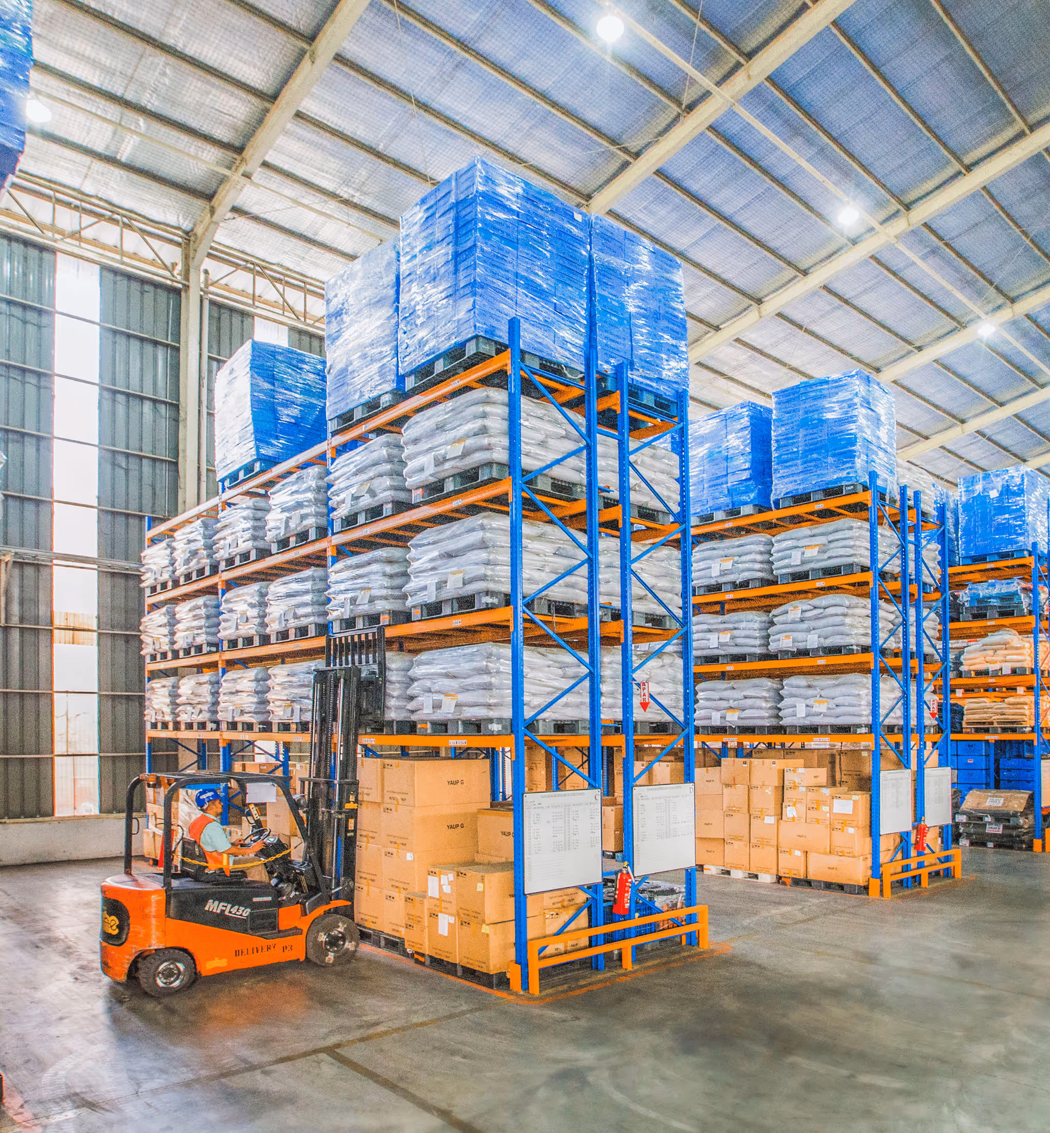warehousing kuzu logistics
