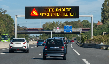 VMS sign with dynamic message