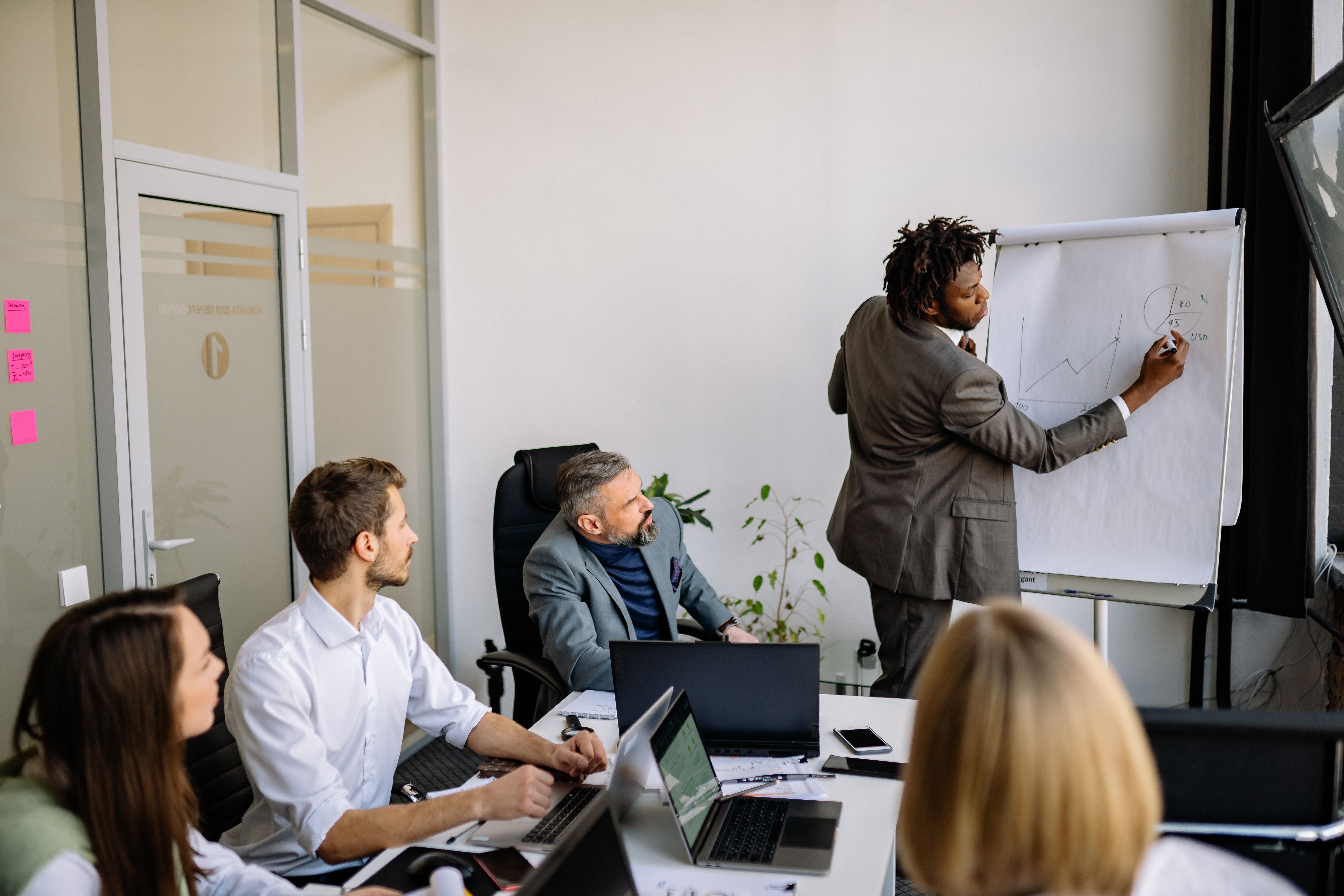 Skills Intelligence for High-Volume Hiring: Why It Must Start Before the Interview
