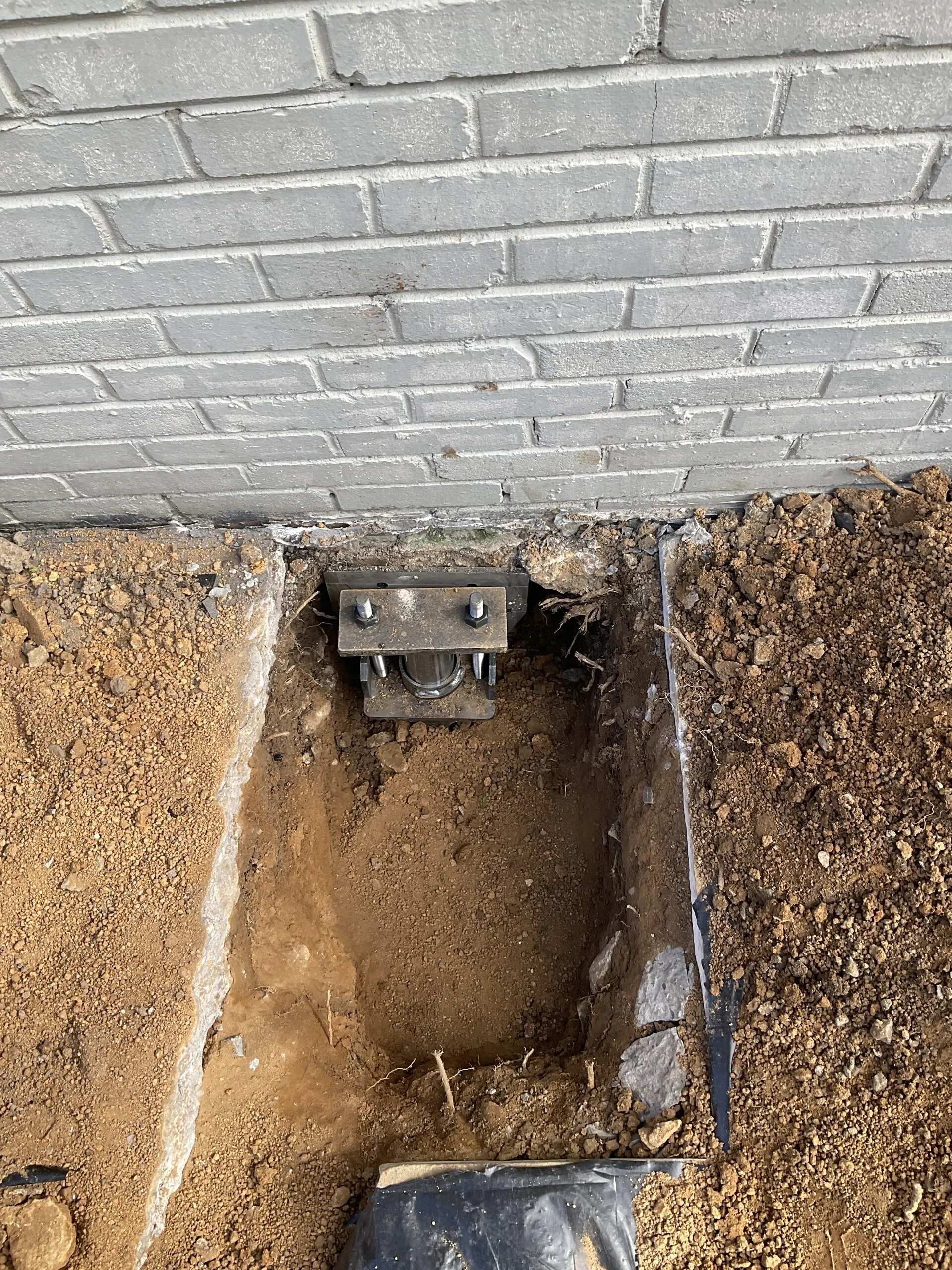 Foundation repair or encapsulation project photo from completed Ox Foundation Solutions job in Alabama