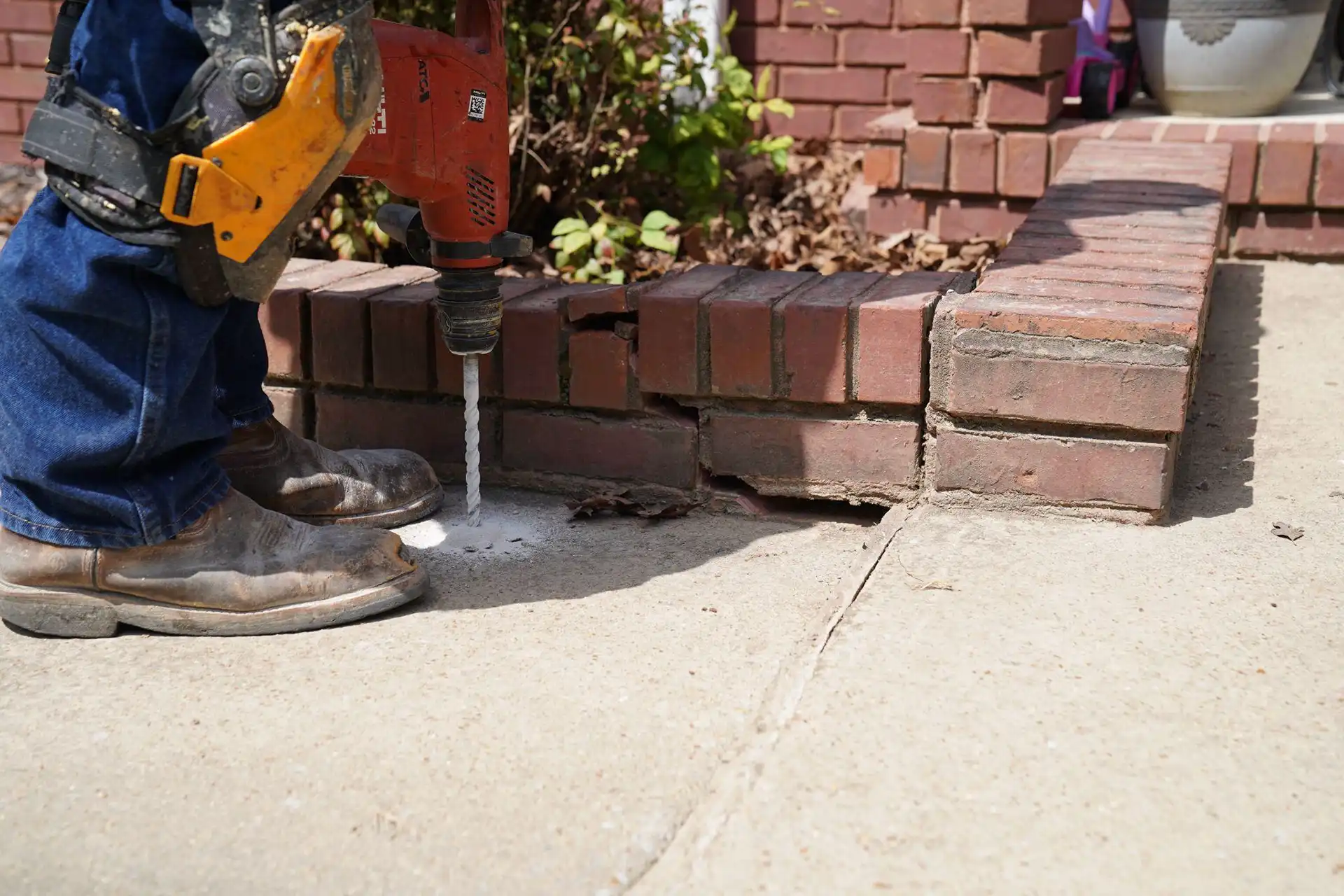 OxPoly polyurethane foam concrete lifting and leveling service for sunken slabs in Alabama driveways and patios