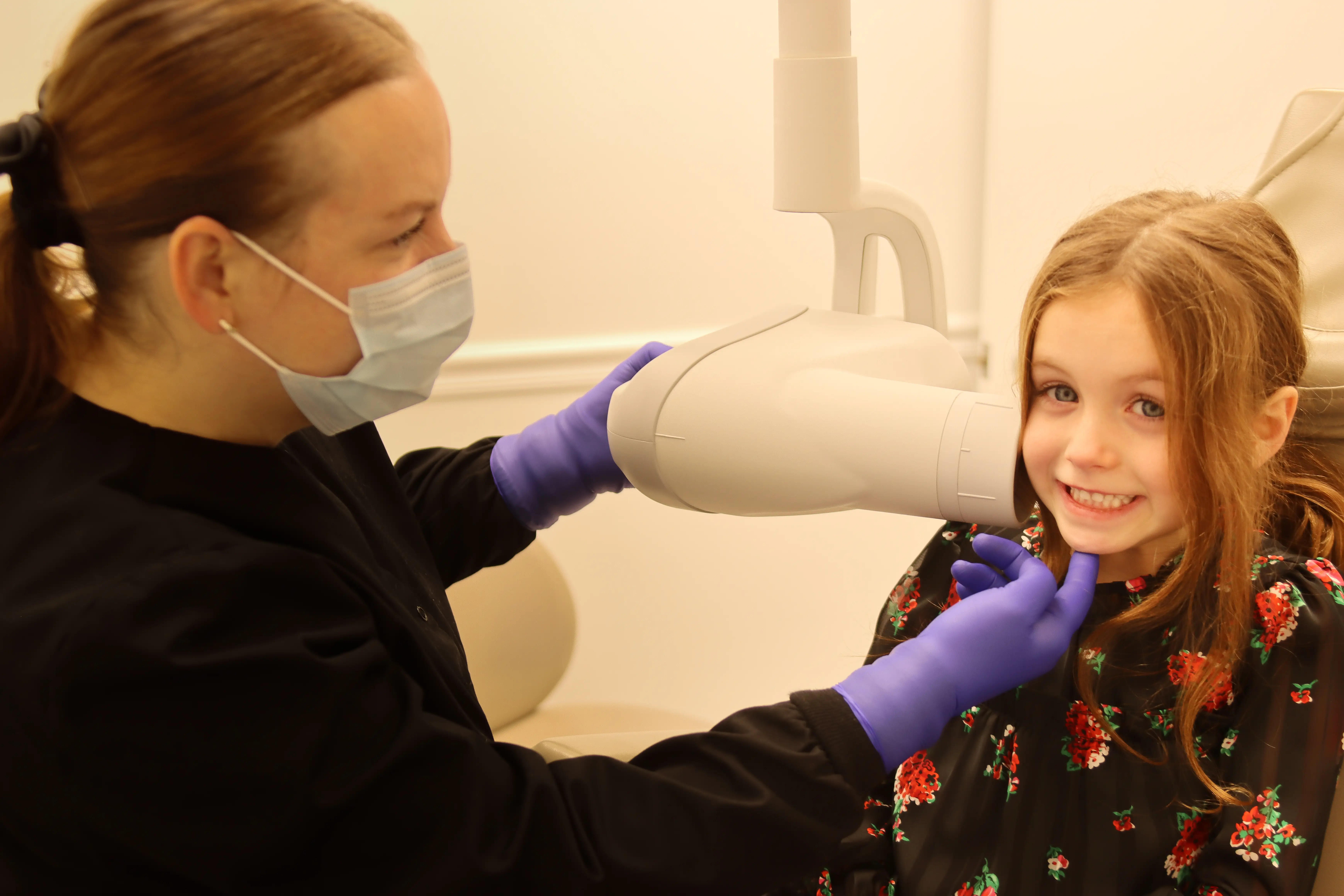 10 Everyday Habits That Secretly Damage Your Teeth 