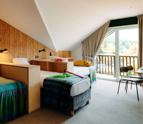Chambre familiale en plein cœur de Chamonix, pour un séjour à la montagne réussi.