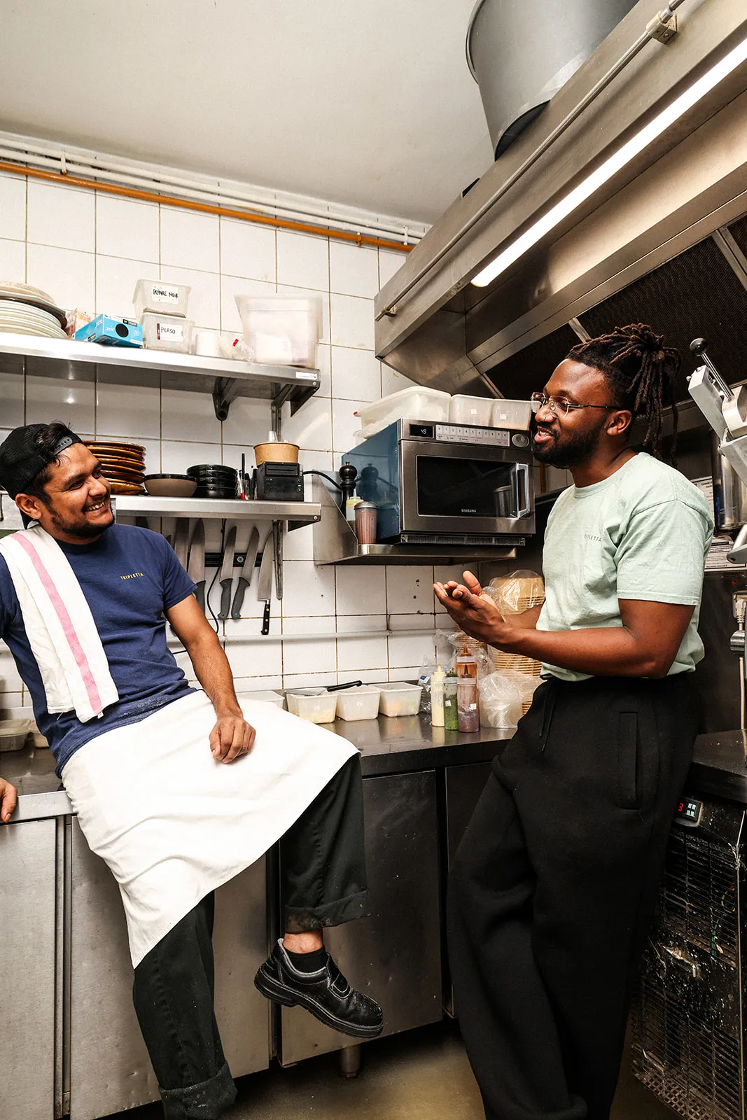 L’adresse du 14e arrondissement de Paris. Des pizzas addictives et une cuisine de passion. Ici, on sert avec le sourire, toujours.