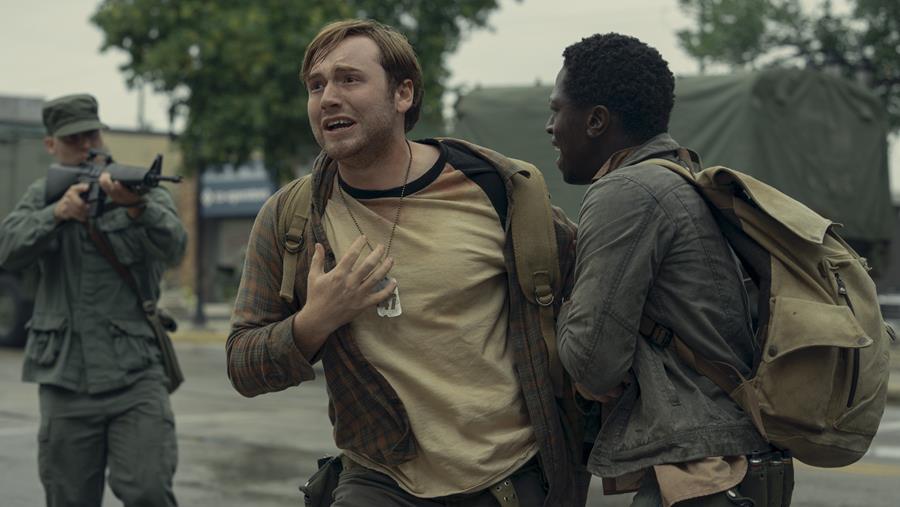 Cooper Hoffman and David Jonsson in The Long Walk