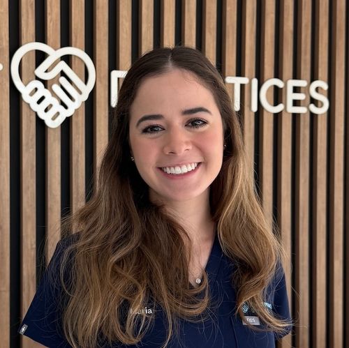 Dr. Maria Lovo Caceres