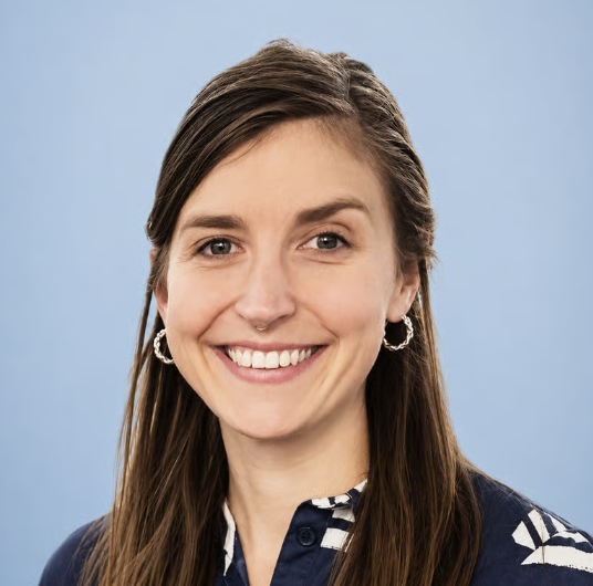 The B2B Renewal Playbook with Erin McMunn