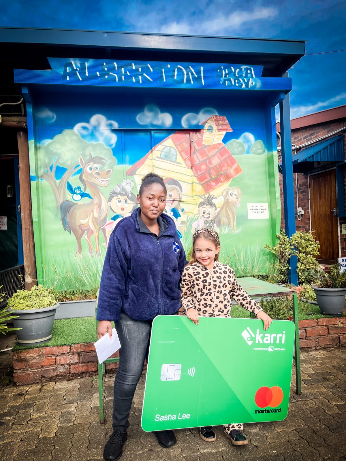 Small Hands, Big Heart: Lexi Gives Back with Karri Spend. Win. Give
