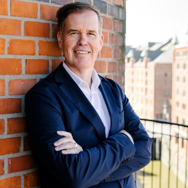 Portrait-Foto der Fachjury für den ITEC Cares Award 2025