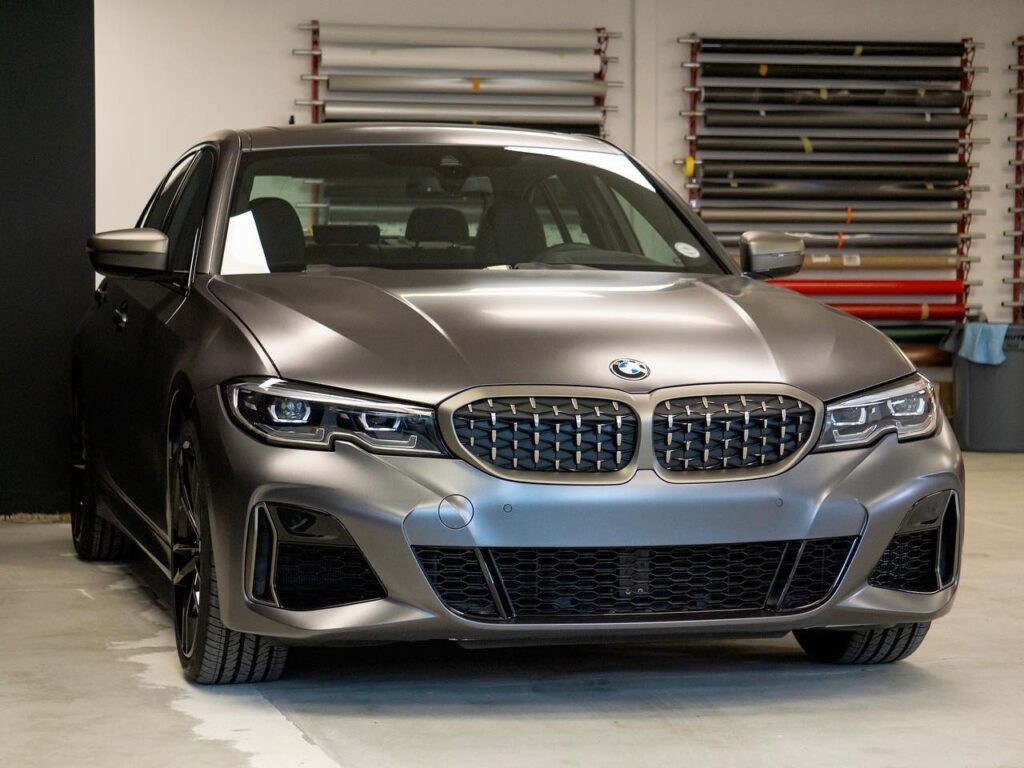 BMW M340i vinyl wrap change color