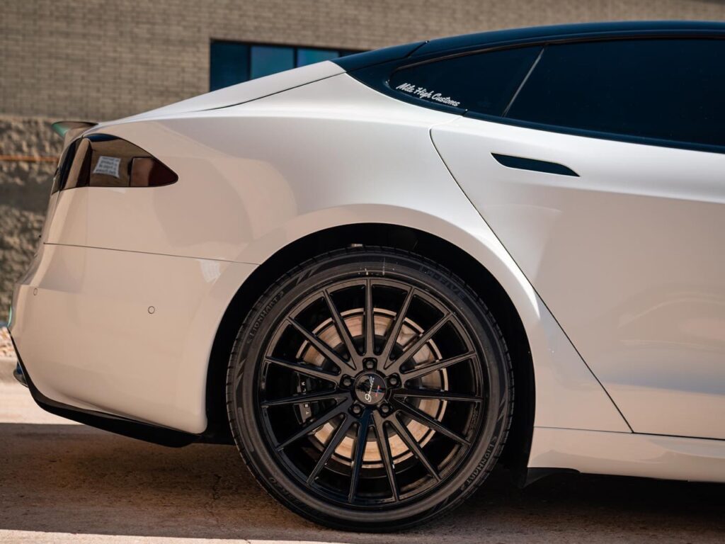 Tesla Model S Plaid ceramic coating