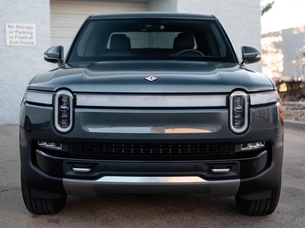 Rivian R1T El CAP GRANITE paint protection film (PPF) and ceramic coating