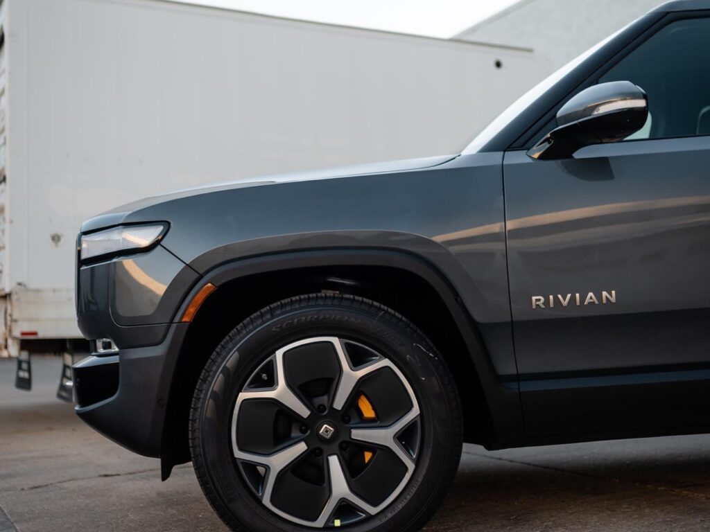 Rivian R1T El CAP GRANITE paint protection film (PPF) and ceramic coating