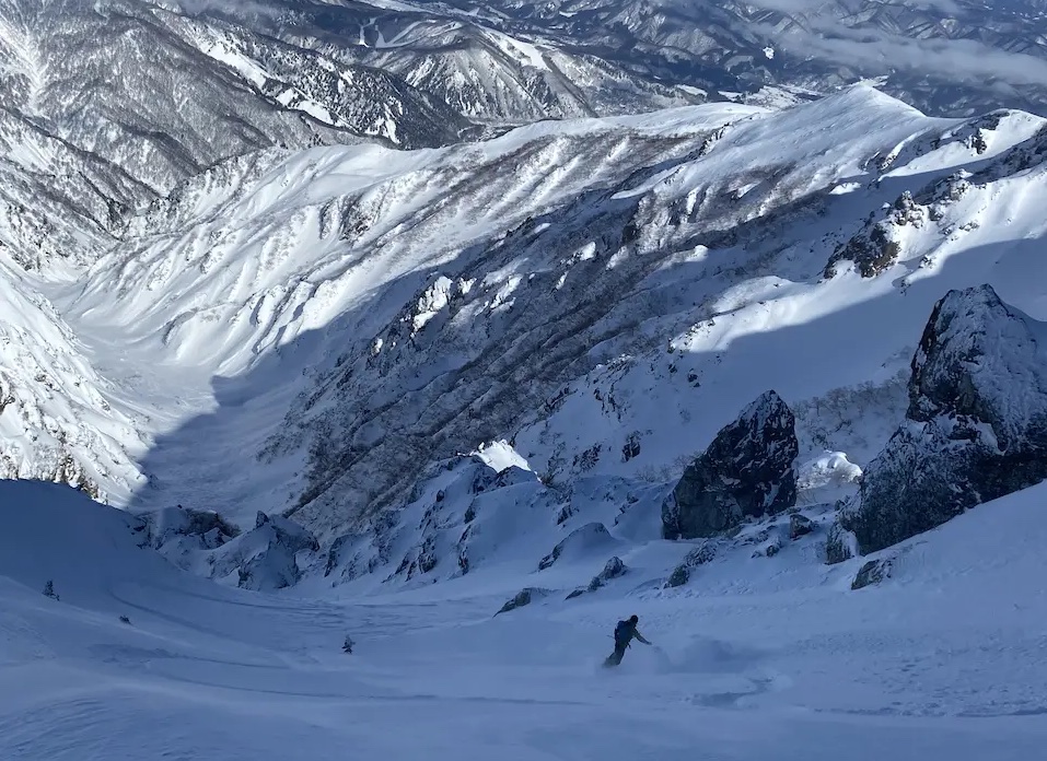 Big Alpine couloirs type feature