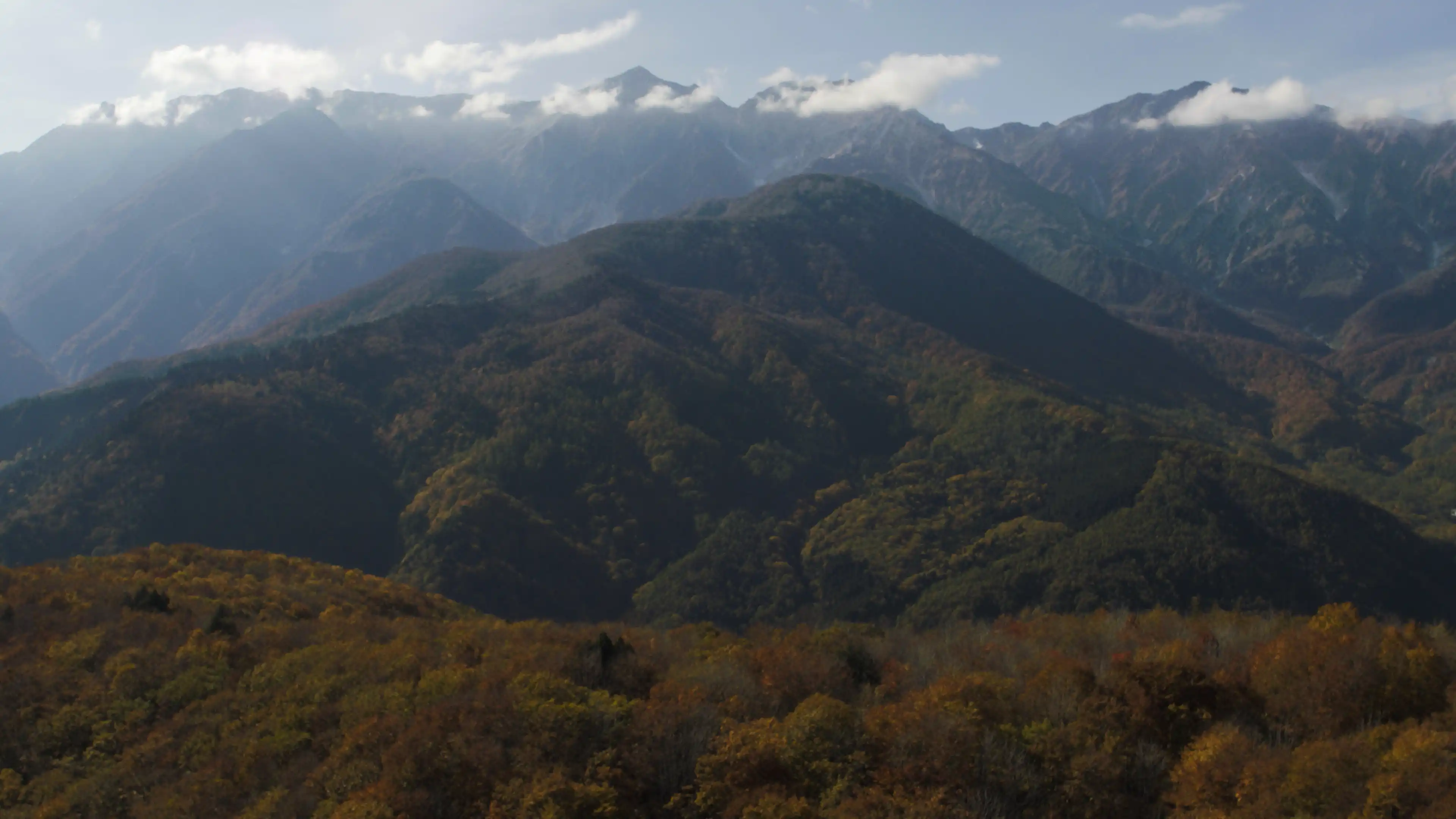 The mountain bike paradise of the Japanese Alps from a distance.