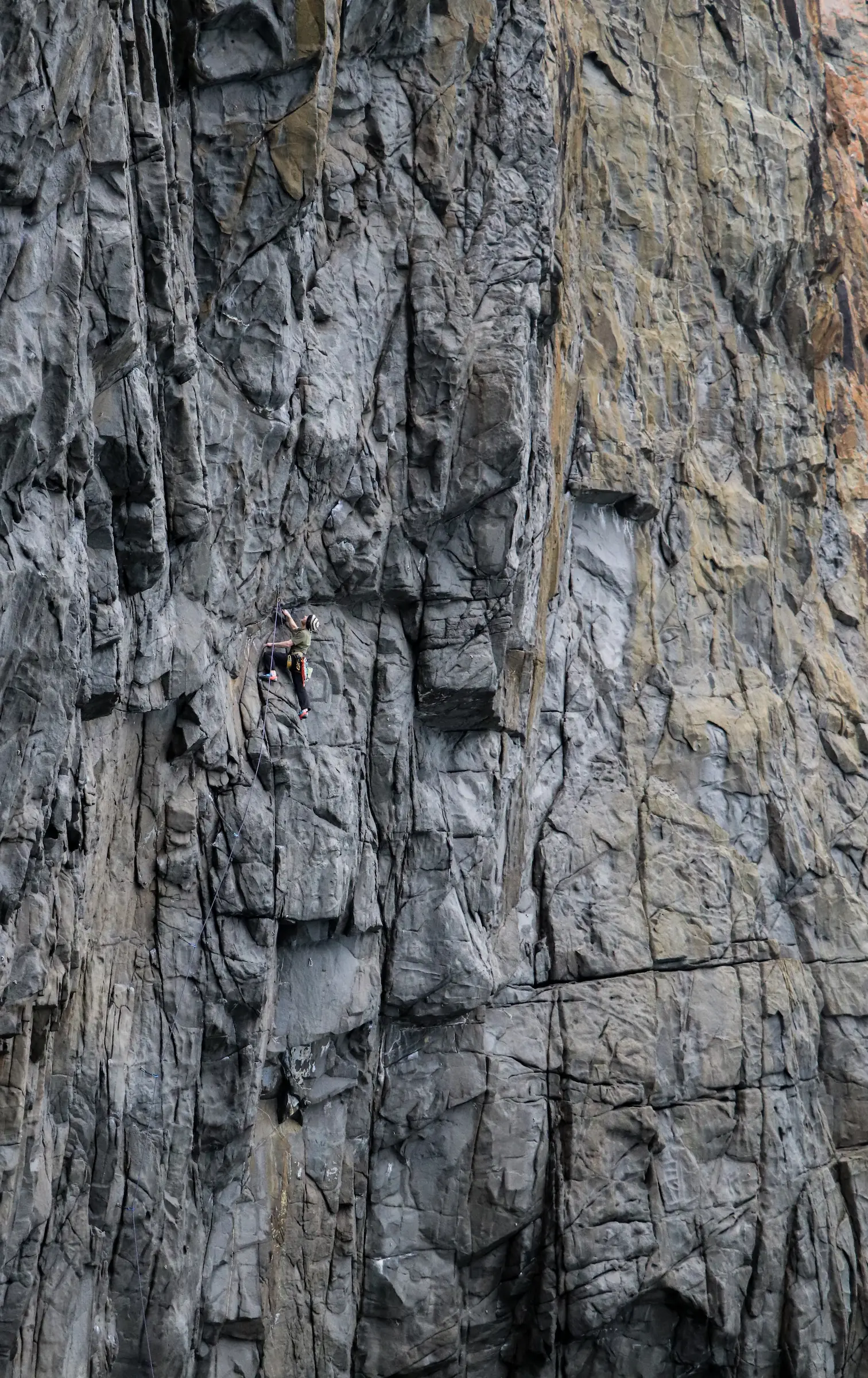 Very featured and hard sport climbing, Tasman peninsular.