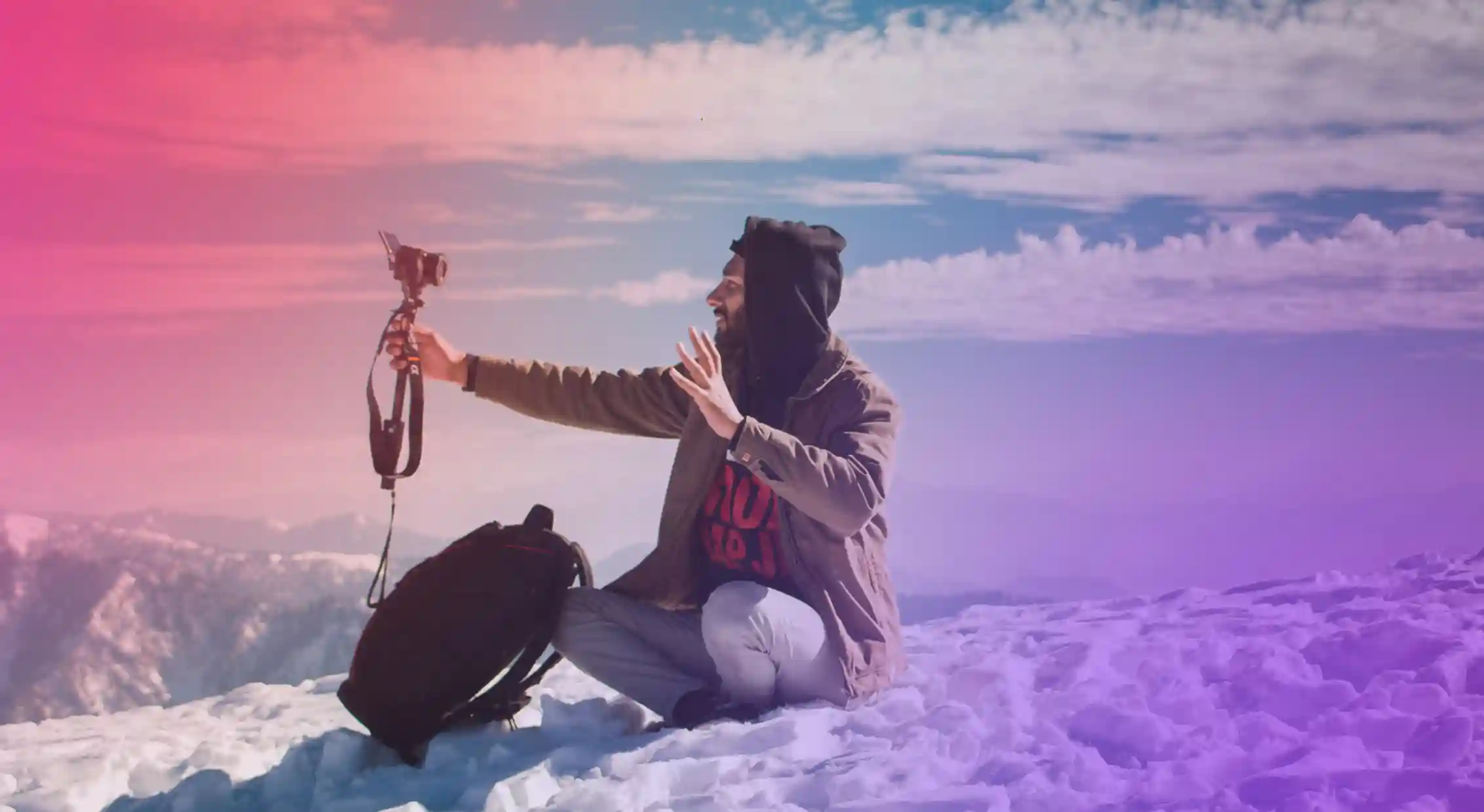 Mastering Travel Vlogs: A Comprehensive Guide