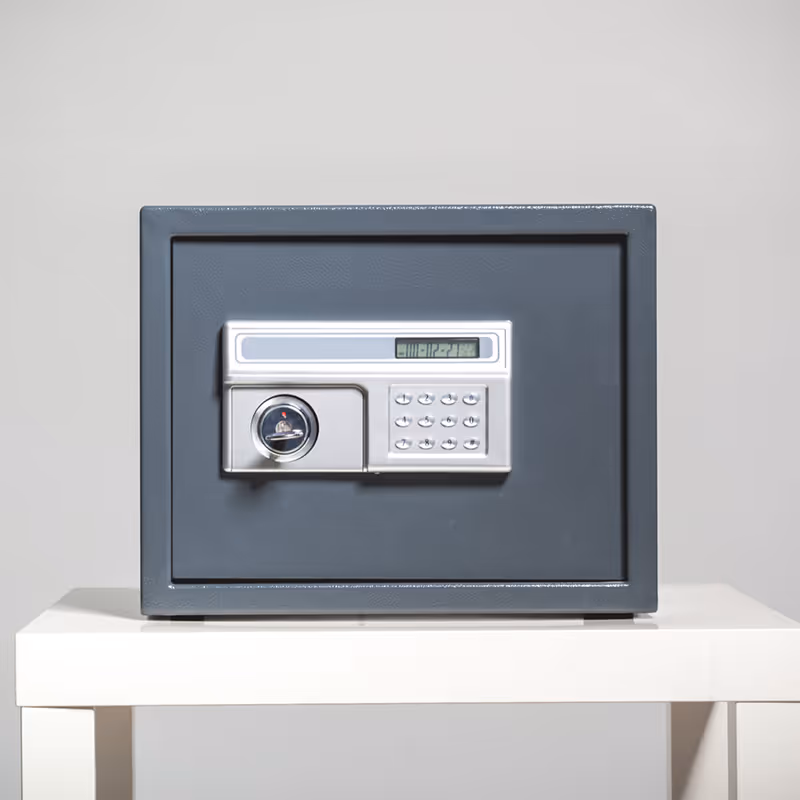 Lasergravur eines Messingstempels