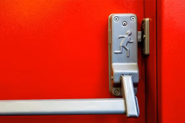 Verschiedene Materialien, die gelasert werden können