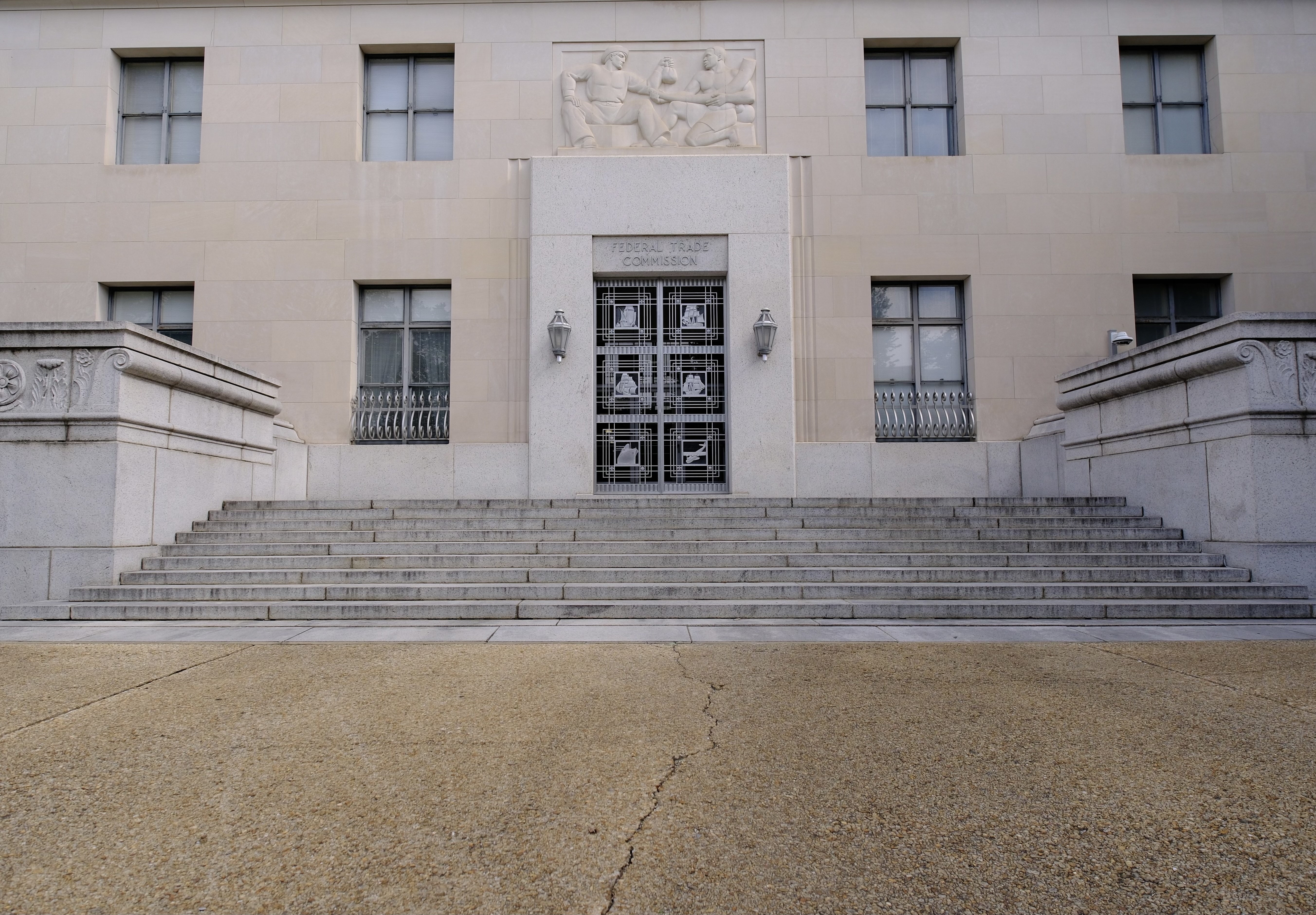 FTC Cracks Down on Evolv Technologies Over Misleading AI Security Claims