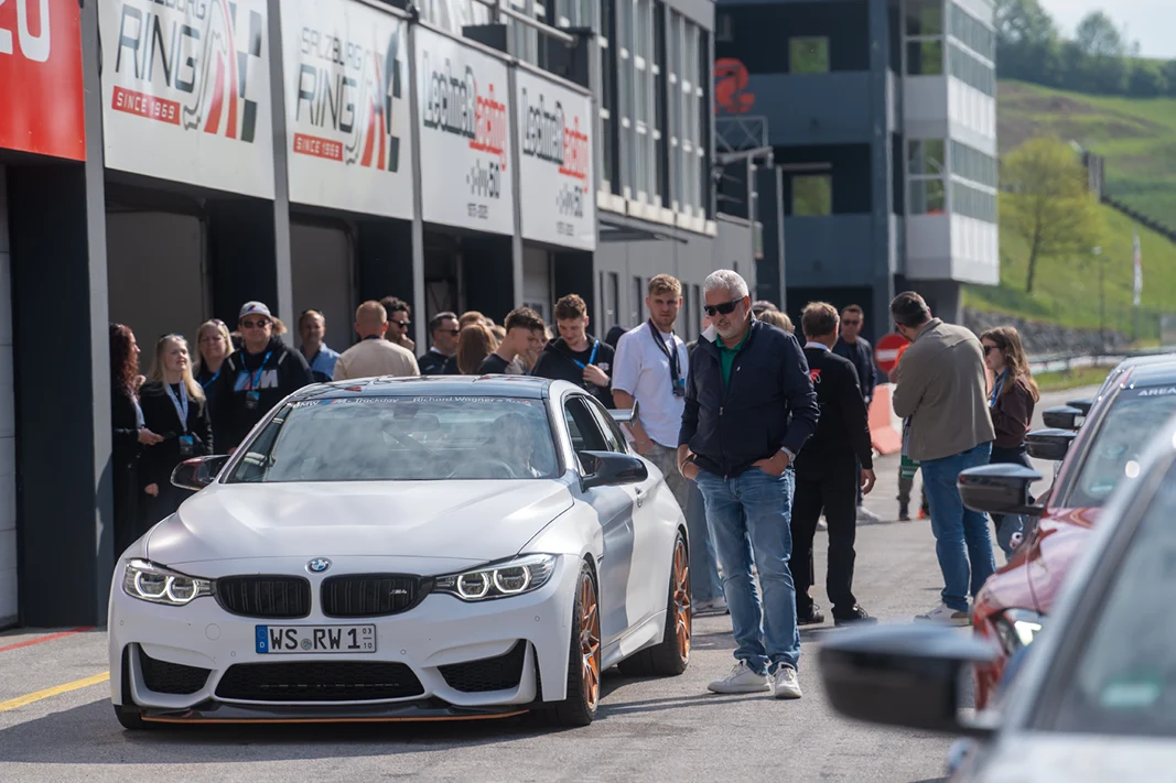 BMW M4 auf der MOTORHEIMAT M Experience