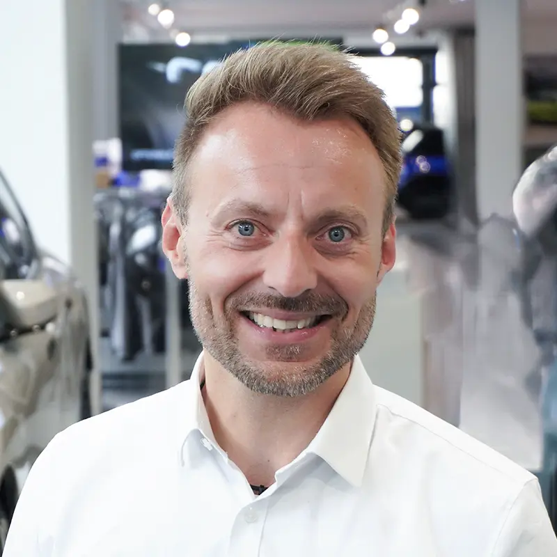 Johann Kovac, BMW-Verkaufsberater