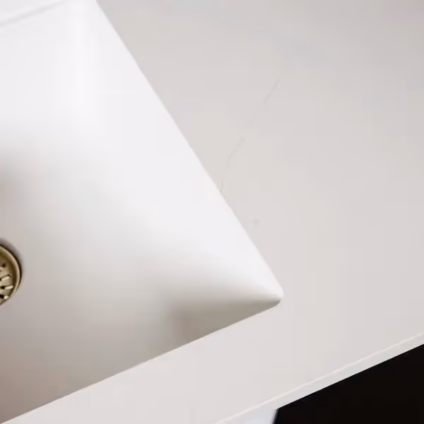 Quartzforms Interstellar Cloud