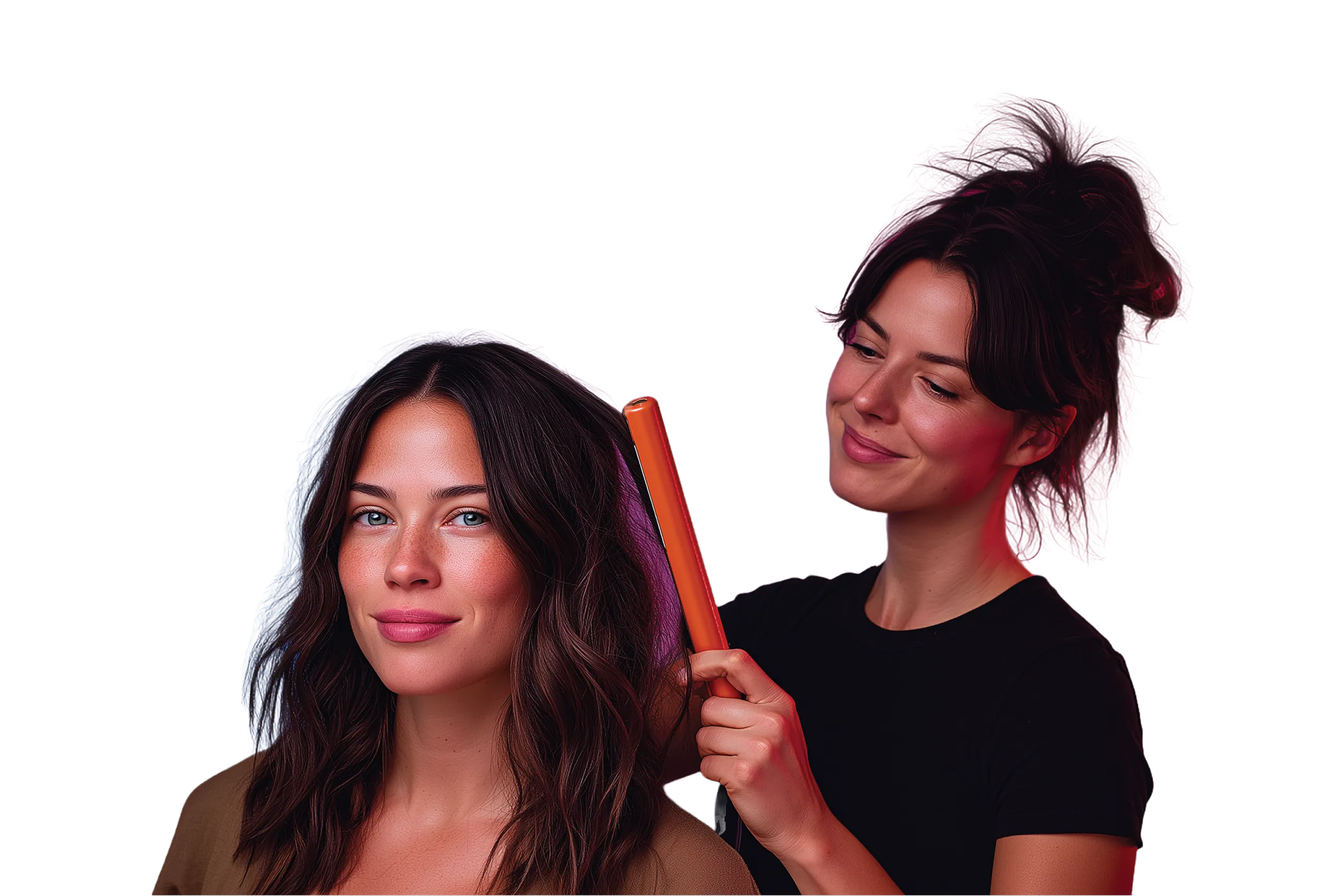 une professionnelle de la beauté à domicile coiffant une cliente