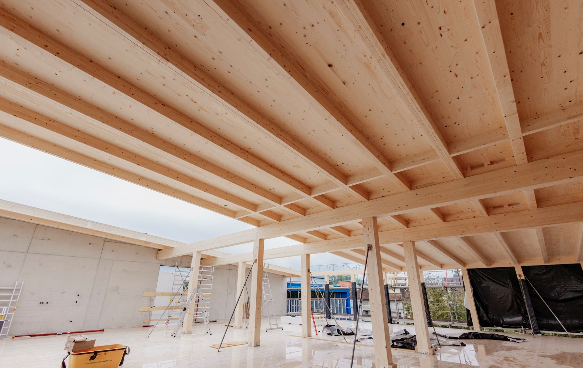 HASSLACHER Rib panels verbaut