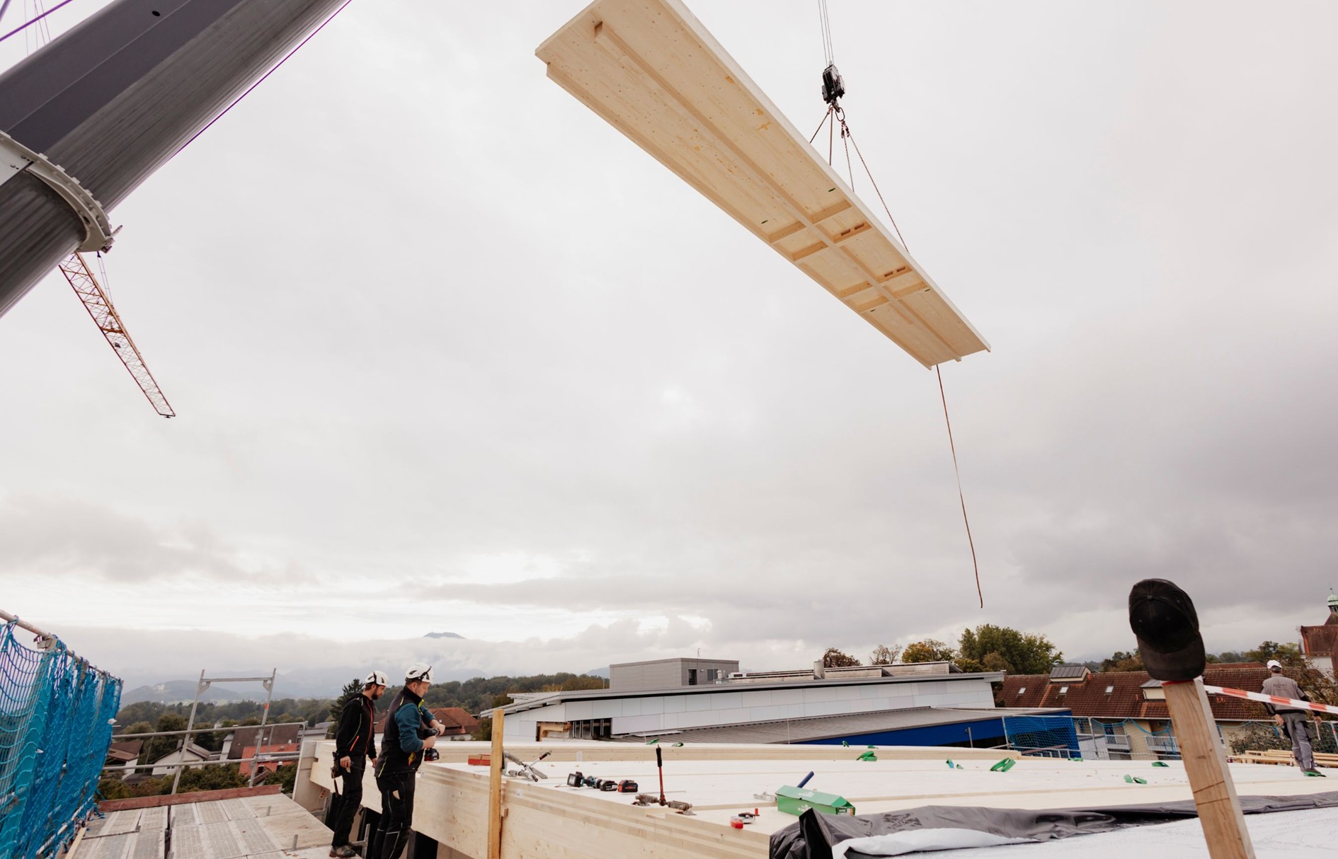 HASSLACHER Rib panels verbaut