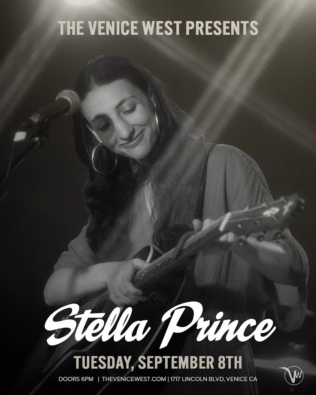 Stella Prince w/ Peyton Noell & Maxine Louise at The Venice West