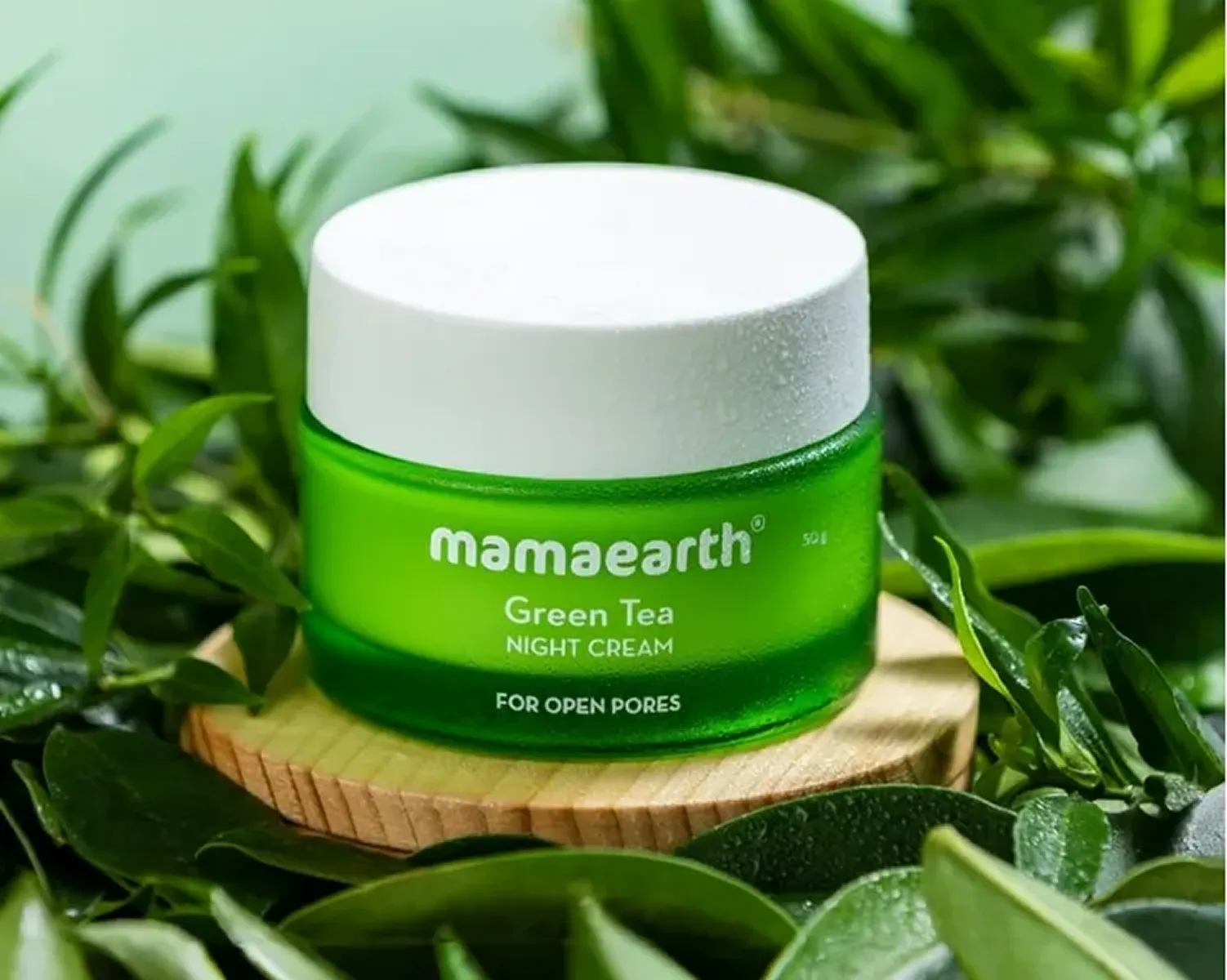 Mamaearth green tea skincare series packaging design 