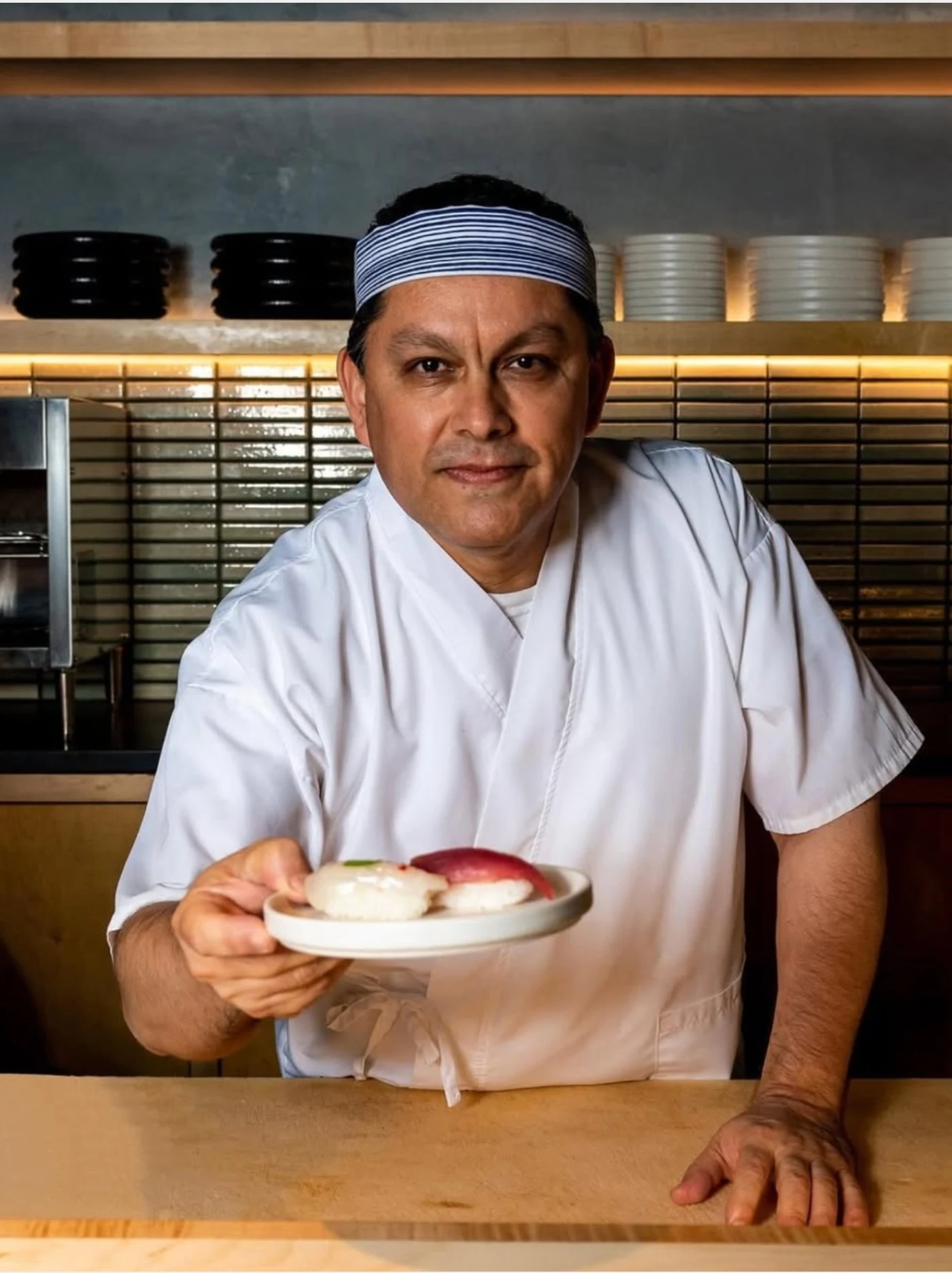 Jorge Garcia preparing sushi