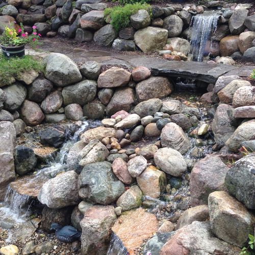 Water Features & Natural Streams