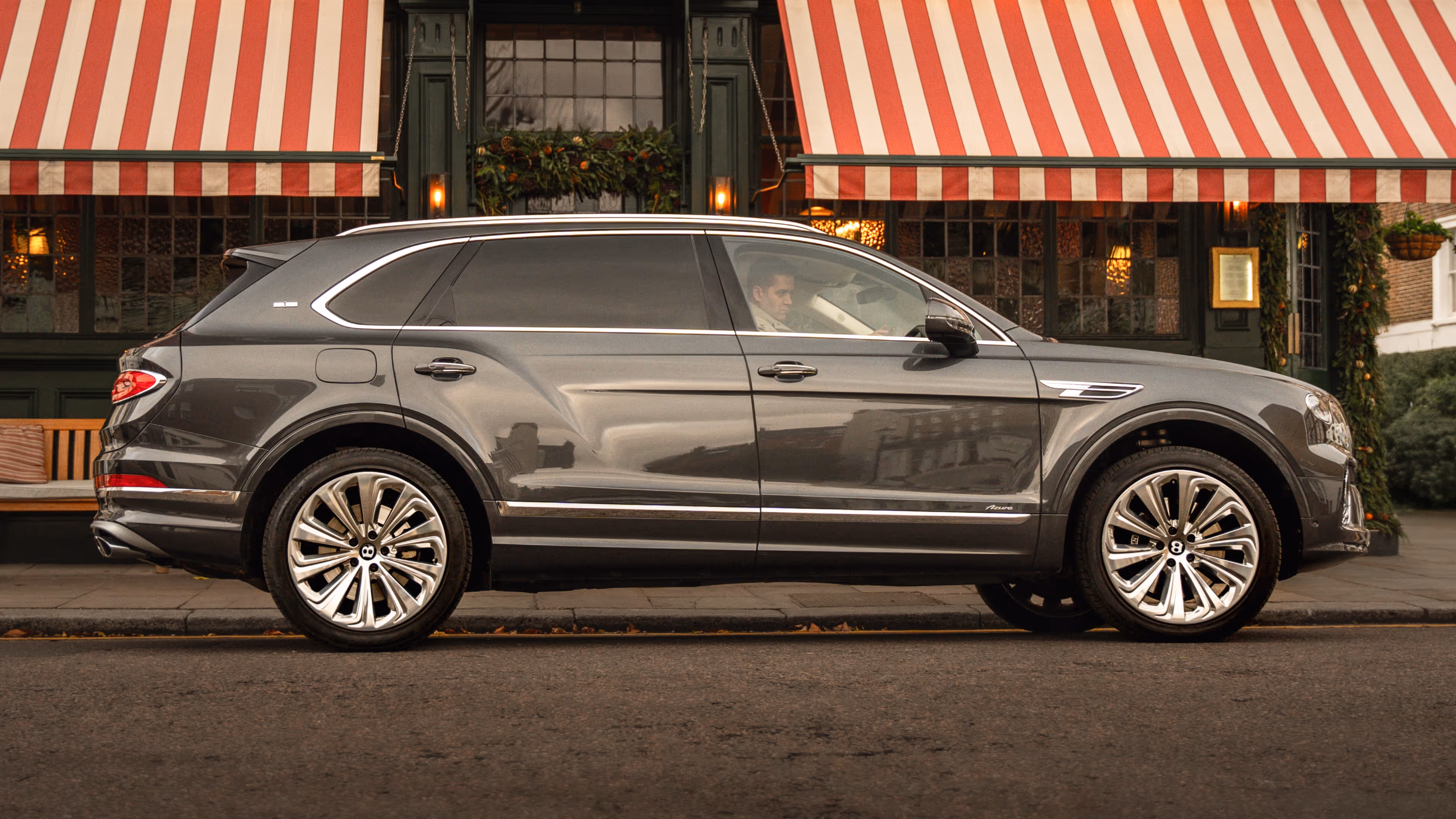 Bentley Bentayga Extended Wheelbase rear cabin with reclining airline-style seats and ambient lighting