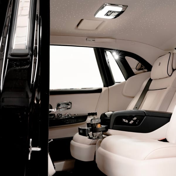 Rolls-Royce Phantom Chauffeur Hire for VIP Events, Galas & Award Shows