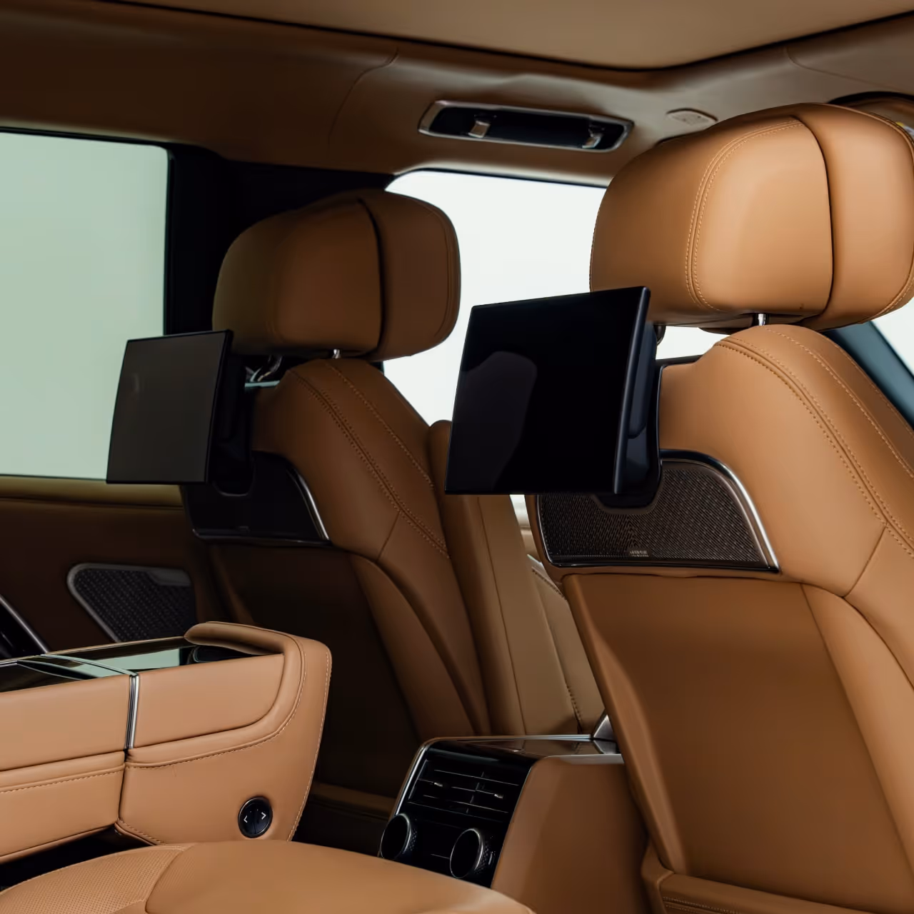 Chauffeured Range Rover Autobiography for Elegant Wedding Transport