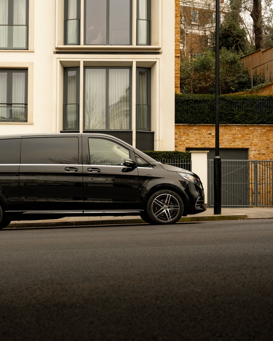 Luxury Mercedes V Class Chauffeur for Royal Ascot, Wimbledon & Stadium Events