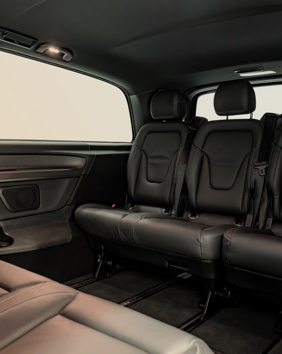 Luxury Mercedes V Class Chauffeur for Royal Ascot, Wimbledon & Stadium Events