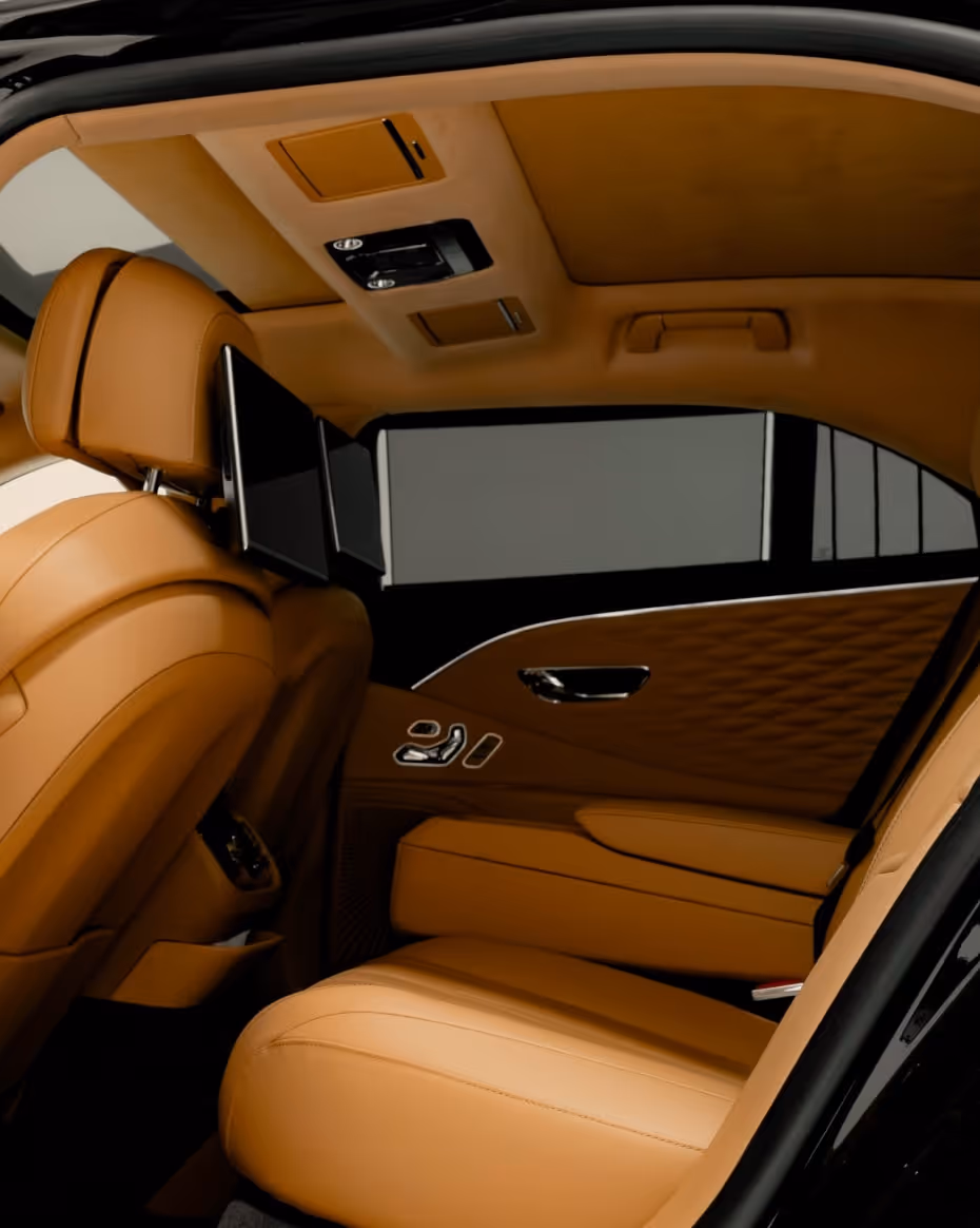 Luxury Bentley Chauffeur Hire for Private London & UK Tours